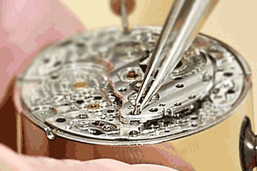 青岛劳力士腕表售后保养费用